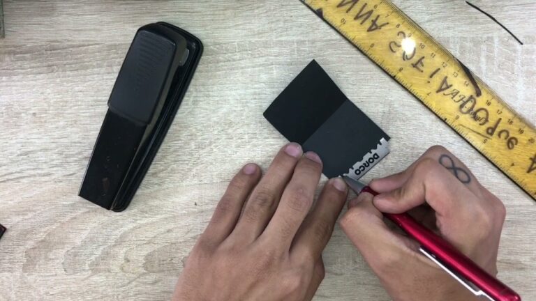 Gu&iacute;a Pr&aacute;ctica para Hacer una Navaja Casera para Cortar Pelo