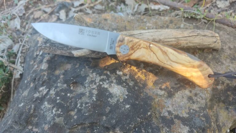 Navaja Joker Cocker: Estilo y Funcionalidad en una Herramienta Versátil