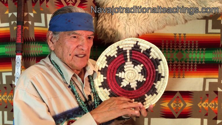 Cestas Navajo: Arte y Tradici&oacute;n en Cada Tejido