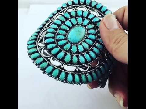 Pulsera de Cuff Navajo Turquesa Vintage: Elegancia Atemporal
