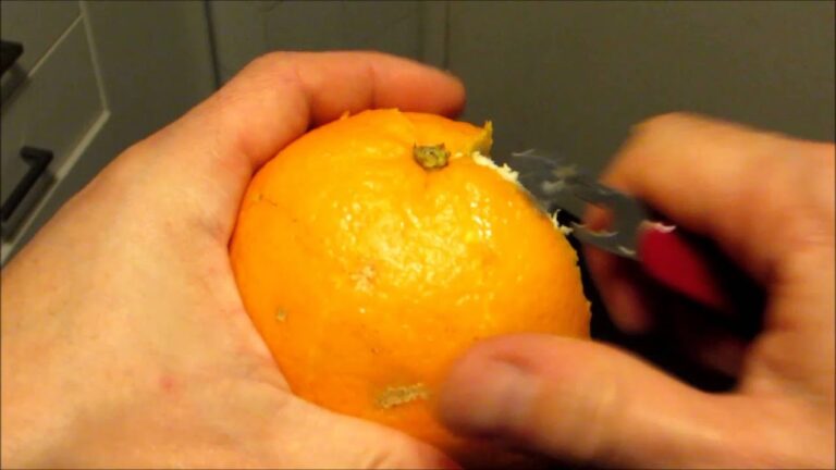 Navaja Naranja: Versatilidad y Estilo en tu Kit de Herramientas